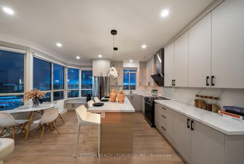 Photo 16 at Ph3 - 33 Weldrick Road E, Harding, Richmond Hill