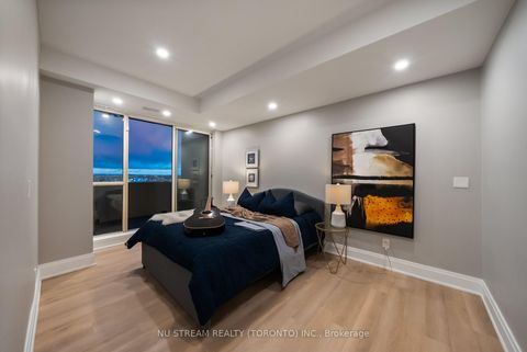 Photo 22 at Ph3 - 33 Weldrick Road E, Harding, Richmond Hill