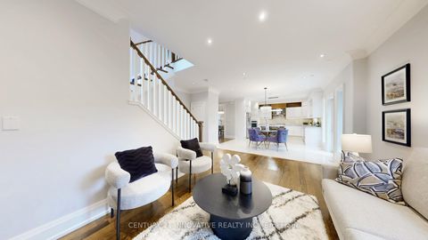 Photo 6 at 1 Dustan Crescent, East York, Toronto