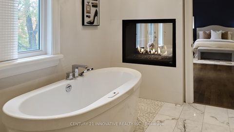 Photo 24 at 1 Dustan Crescent, East York, Toronto