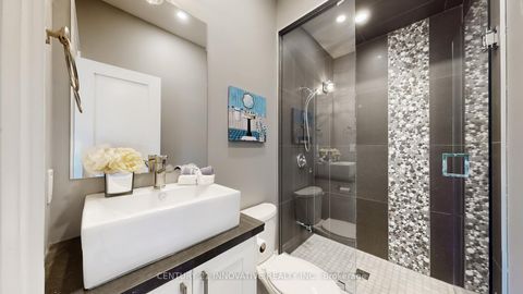 Photo 27 at 1 Dustan Crescent, East York, Toronto