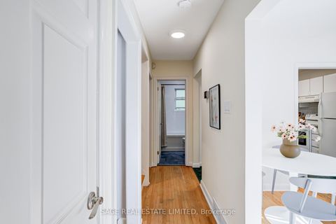 Photo 11 at 48 Shropshire Drive, Dorset Park, Toronto