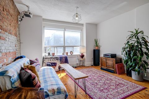 Photo 25 at 30 1/2 Macaulay Avenue, Junction, Toronto