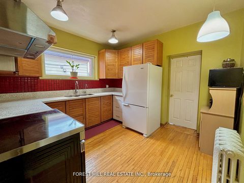 Photo 8 at 1046 Dovercourt Road, Junction, Toronto