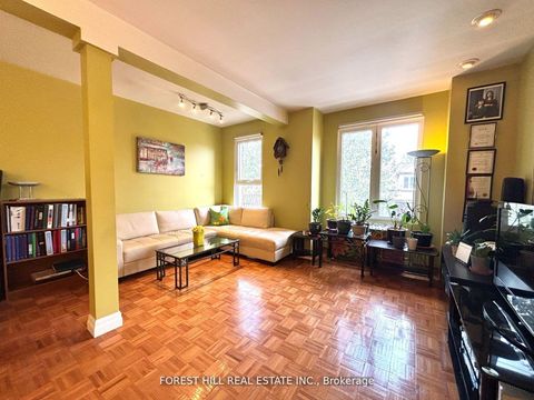 Photo 13 at 1046 Dovercourt Road, Junction, Toronto
