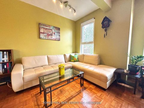 Photo 14 at 1046 Dovercourt Road, Junction, Toronto