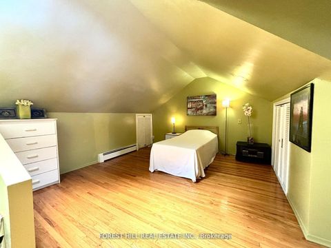 Photo 18 at 1046 Dovercourt Road, Junction, Toronto