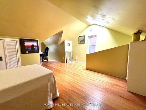 Photo 19 at 1046 Dovercourt Road, Junction, Toronto