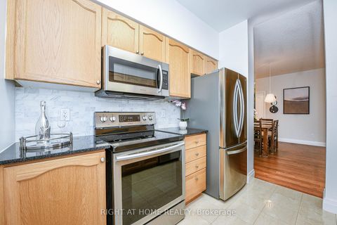 Photo 12 at 109 - 2119 Lake Shore Boulevard W, Mimico, Toronto
