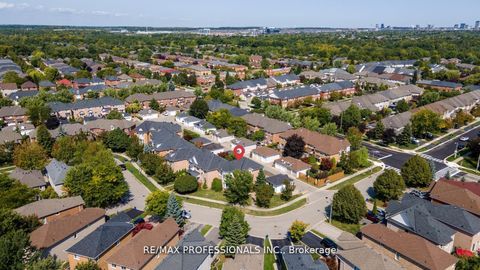 Photo 45 at 1241 Brillinger Street, WT West Oak Trails, Oakville