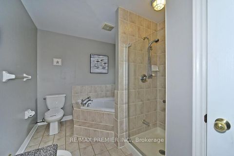 Photo 26 at 48 Pottery Place, East Woodbridge, Vaughan