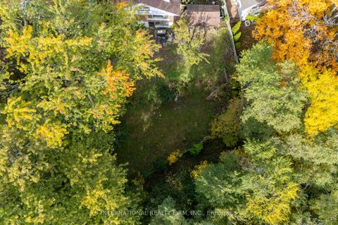 Photo 6 at 141 Roebuck Drive, Kennedy Park, Toronto