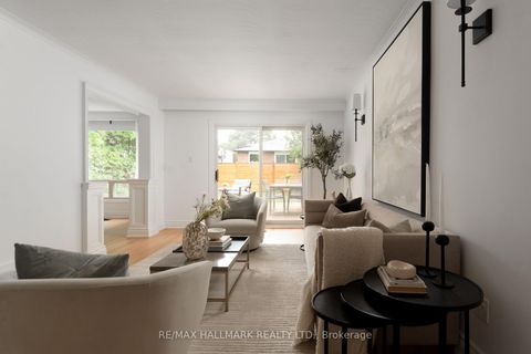 Photo 5 at 48 Doubletree Road, Pleasant View, Toronto