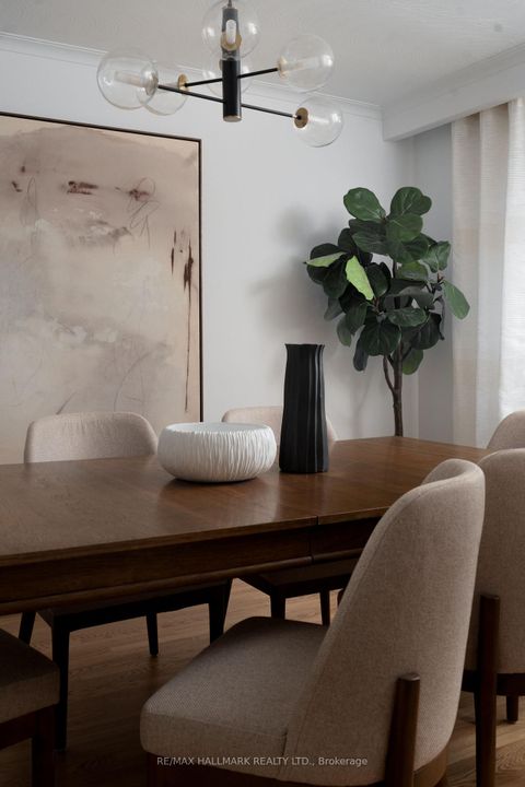 Photo 11 at 48 Doubletree Road, Pleasant View, Toronto