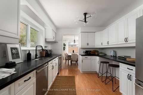 Photo 12 at 48 Doubletree Road, Pleasant View, Toronto