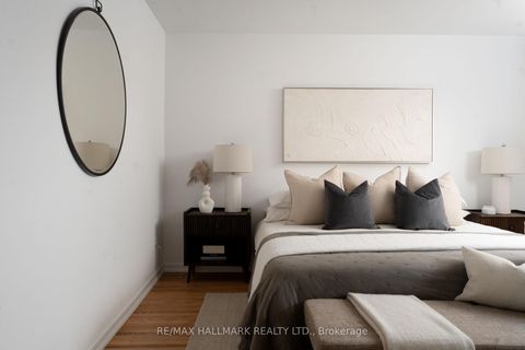 Photo 18 at 48 Doubletree Road, Pleasant View, Toronto