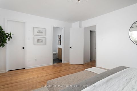 Photo 19 at 48 Doubletree Road, Pleasant View, Toronto