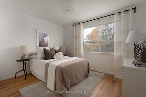 Photo 20 at 48 Doubletree Road, Pleasant View, Toronto