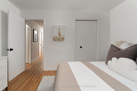 Photo 21 at 48 Doubletree Road, Pleasant View, Toronto