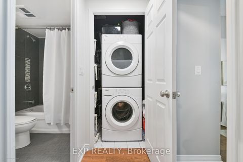 Photo 20 at 527 - 109 Front Street E, Waterfront Communities C8, Toronto