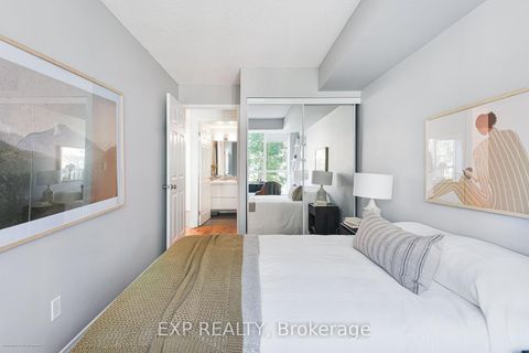 Photo 25 at 527 - 109 Front Street E, Waterfront Communities C8, Toronto