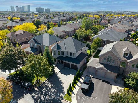 Photo 1 at 68 Kirkbride Crescent, Maple, Vaughan