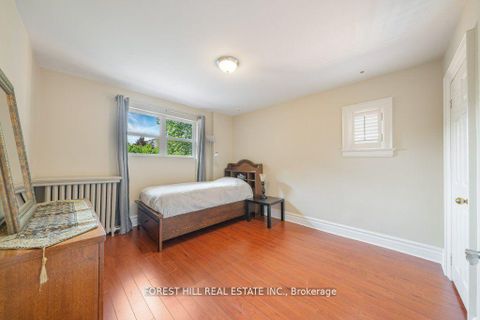 Photo 26 at 82 Brooke Avenue, Nortown, Toronto