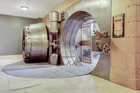 Photo 21 at 4506 - 1 King Street W, Bay Street Corridor, Toronto