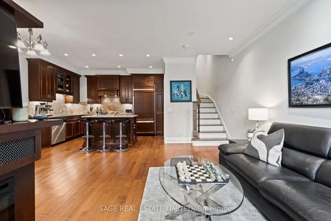 Photo 13 at TH#31 - 25 Greenview Avenue, Newtonbrook West, Toronto