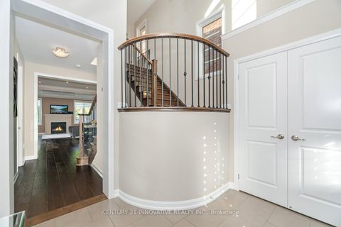 Photo 5 at 3213 Preserve Drive, GO Glenorchy, Oakville