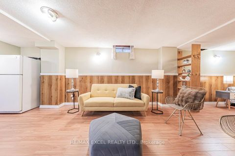 Photo 30 at 21 Brimstone Crescent, Agincourt North, Toronto