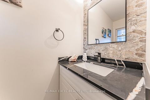 Photo 14 at 311 Conley Street, Lakeview Estates, Vaughan