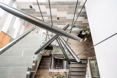 Photo 35 at 1A Roblin Avenue, East York, Toronto