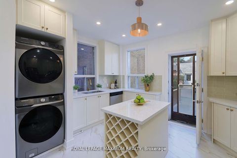 Photo 13 at 132 Wallace Avenue, Junction, Toronto