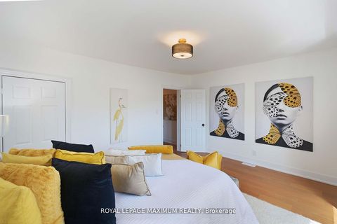 Photo 18 at 132 Wallace Avenue, Junction, Toronto