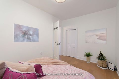 Photo 20 at 132 Wallace Avenue, Junction, Toronto