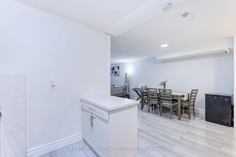 Photo 5 at 139 - 366 The East Mall, City Centre West, Toronto