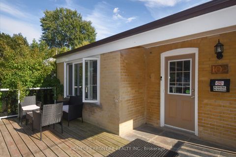 Photo 3 at 109 Darlingside Drive, West Hill, Toronto