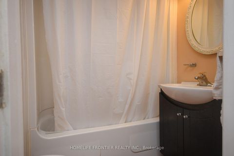 Photo 15 at 109 Darlingside Drive, West Hill, Toronto