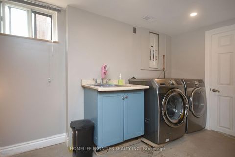 Photo 17 at 109 Darlingside Drive, West Hill, Toronto