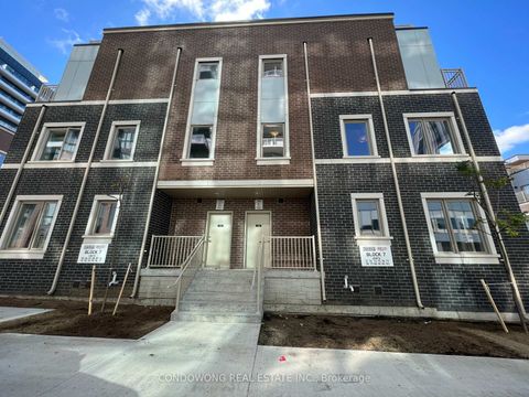 Photo 1 at 49 - 31 Honeycrisp Crescent, Vaughan Corporate Centre, Vaughan