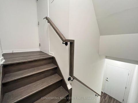 Photo 5 at 49 - 31 Honeycrisp Crescent, Vaughan Corporate Centre, Vaughan