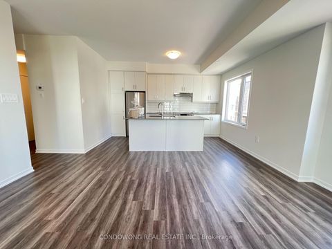 Photo 10 at 49 - 31 Honeycrisp Crescent, Vaughan Corporate Centre, Vaughan