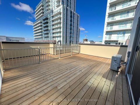 Photo 27 at 49 - 31 Honeycrisp Crescent, Vaughan Corporate Centre, Vaughan