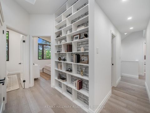 Photo 16 at 11 Craig Crescent, Leaside, Toronto