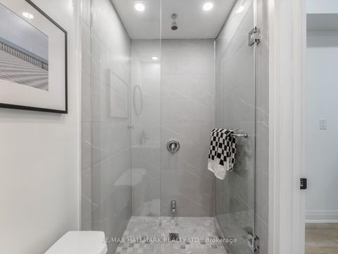 Photo 39 at 11 Craig Crescent, Leaside, Toronto