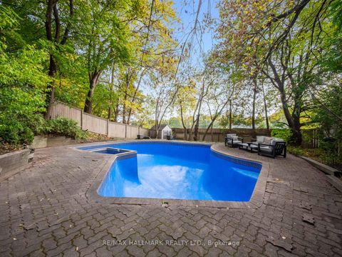 Photo 46 at 11 Craig Crescent, Leaside, Toronto