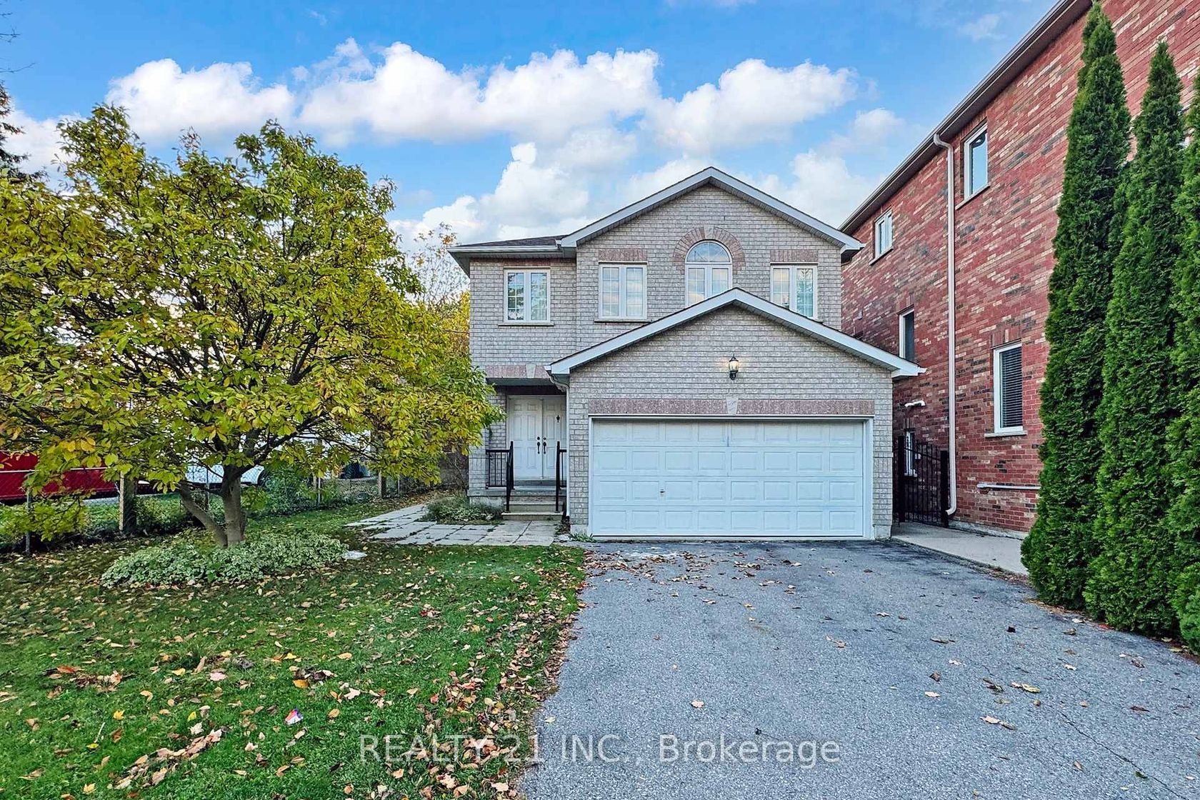 74 Brinloor Boulevard, Scarborough Village, Toronto 