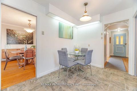 Photo 12 at 77 Bedford Park Avenue, Crosby, Richmond Hill