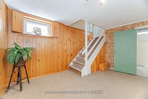 Photo 23 at 77 Bedford Park Avenue, Crosby, Richmond Hill